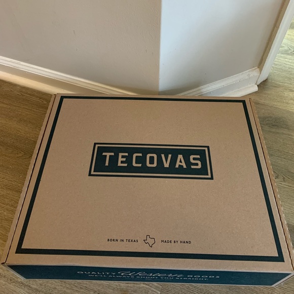 Tecovas Annie - Picture 5 of 6